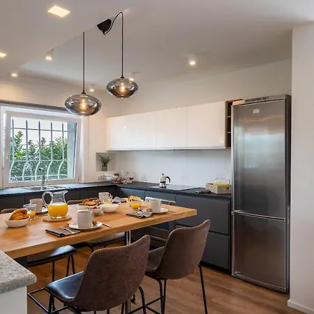 Villa Scirocco 102 Emma *